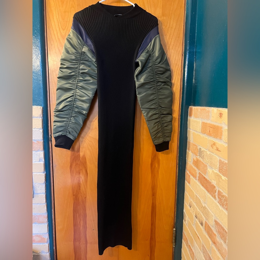 Zara Nylon Black and Green Long Sleeve Dress - Picture 5 of 8